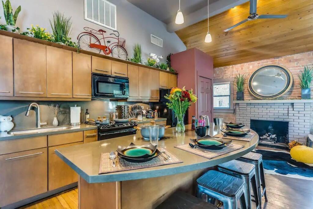 2Br Home W Parking Downtown Charm In Full Bloom! Tucson Exterior foto
