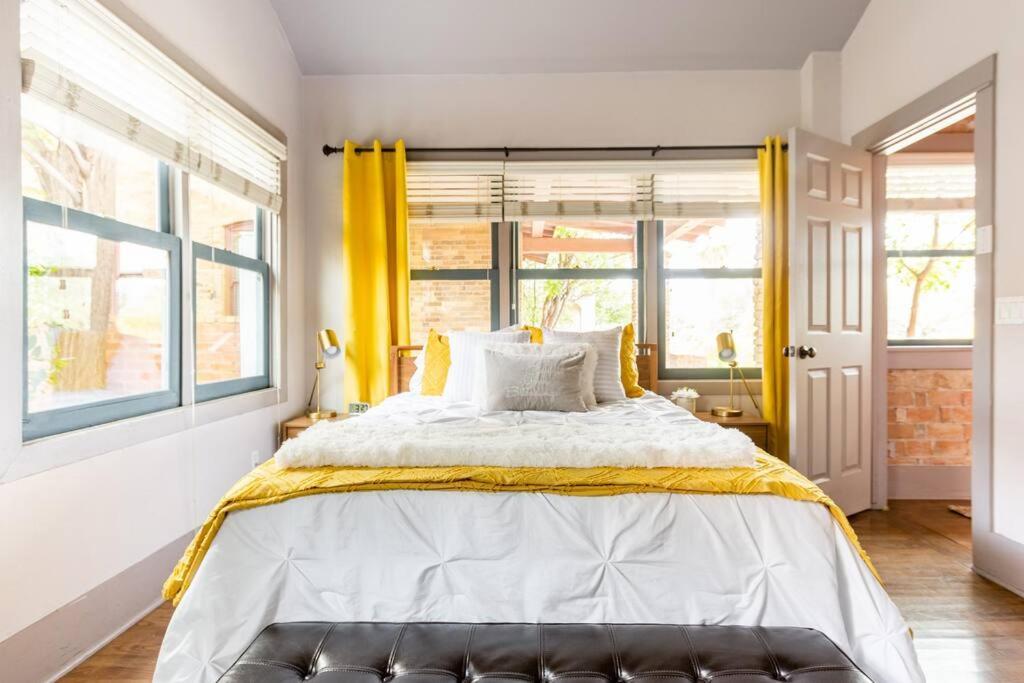 2Br Home W Parking Downtown Charm In Full Bloom! Tucson Exterior foto